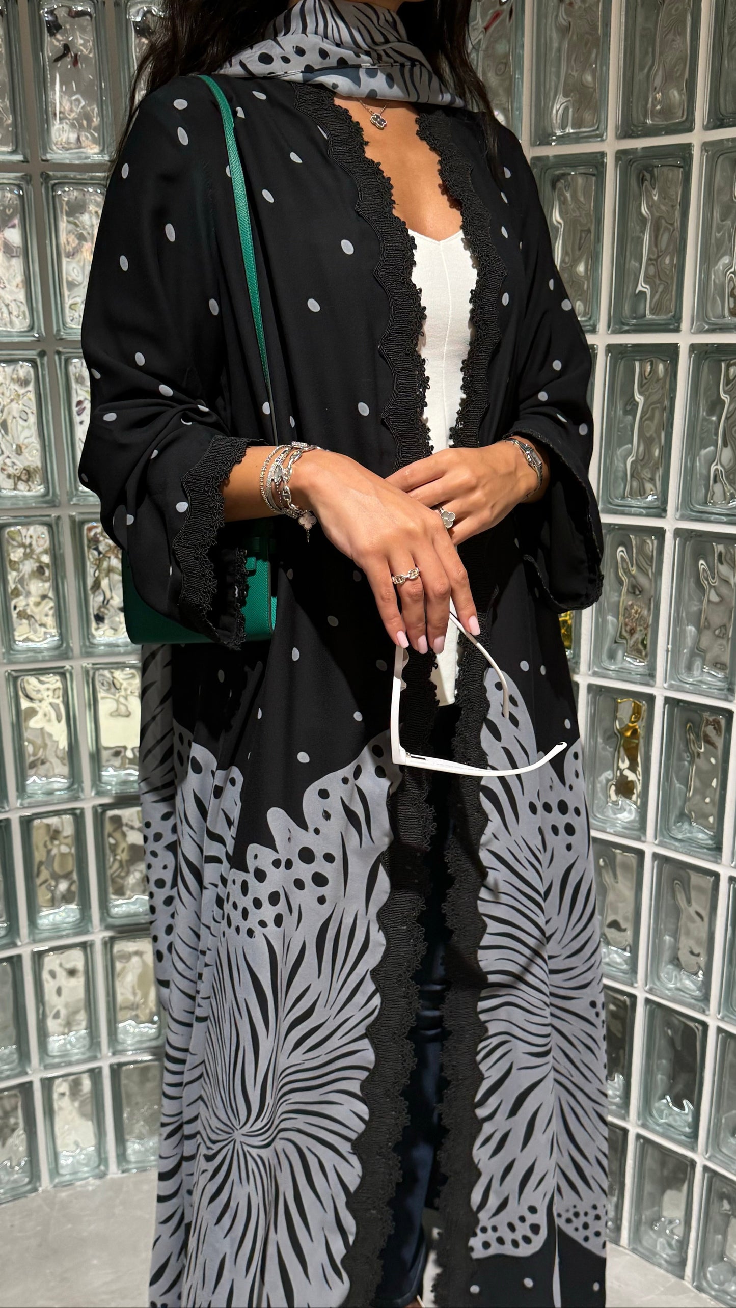 Polka abaya