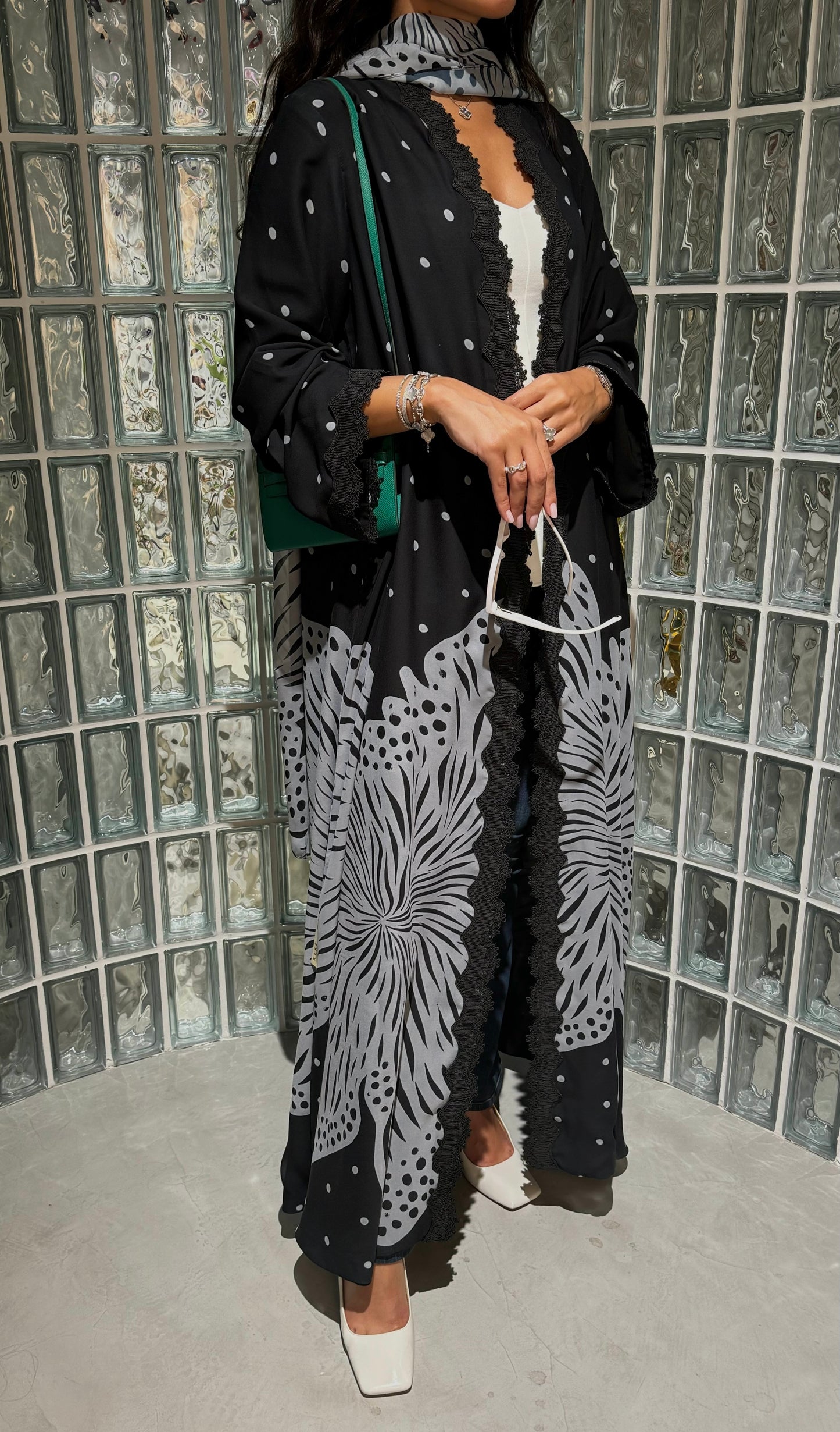 Polka abaya